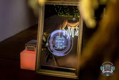 Mirror Photo Booth