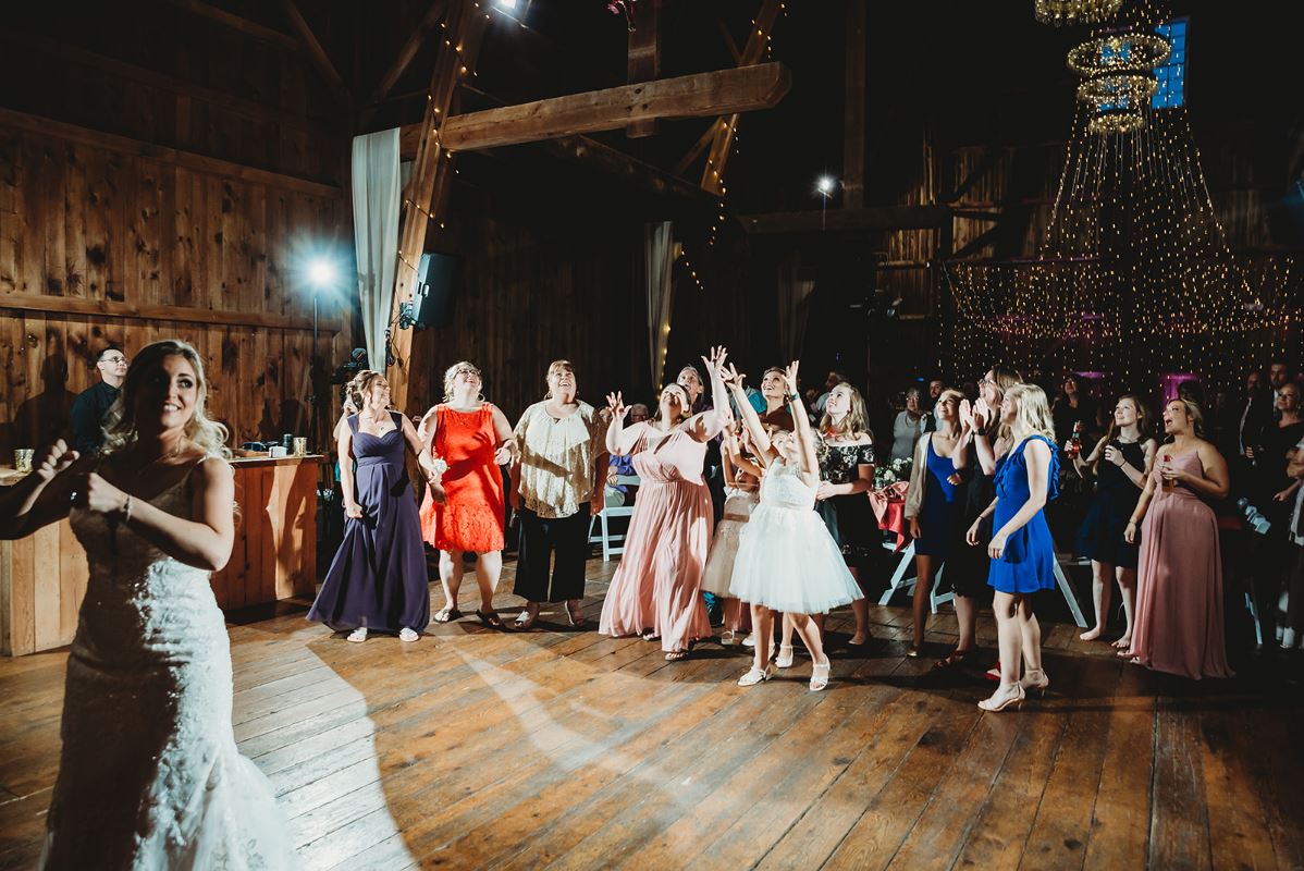 Bouquet toss