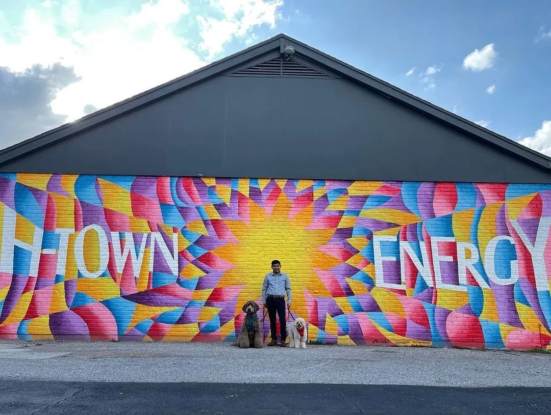 Most Unique Houston Engagement Photo Locations: From Art Murals to the Outdoors