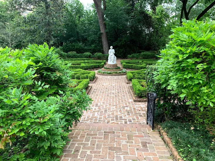 Bayou Bend Garden sculpture